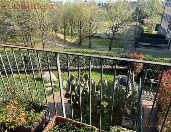 appartamento in vendita a Besana in Brianza