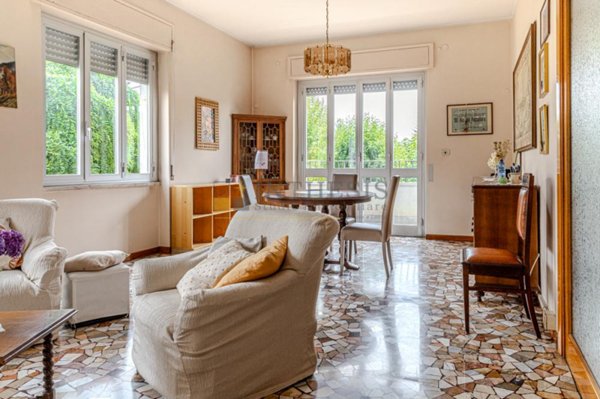 casa indipendente in vendita a Besana in Brianza