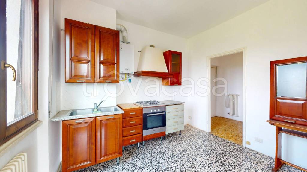 appartamento in vendita a Besana in Brianza in zona Montesiro