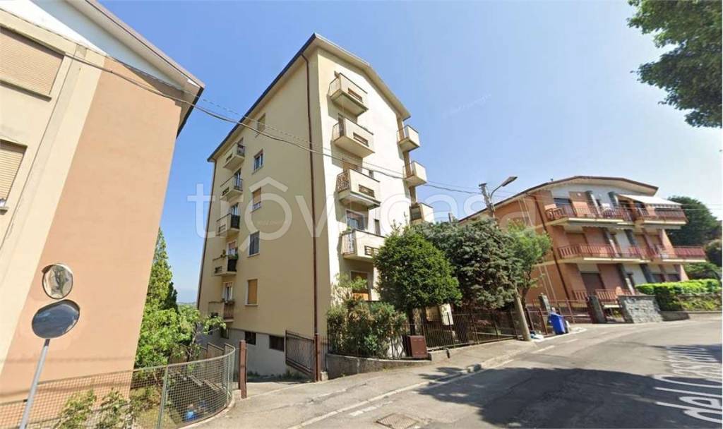appartamento in vendita a Besana in Brianza