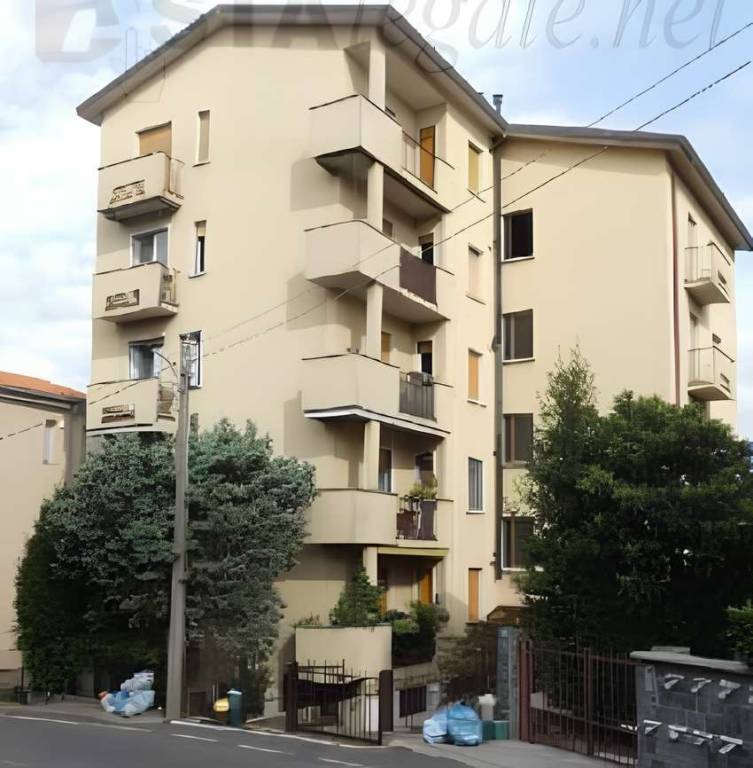 appartamento in vendita a Besana in Brianza
