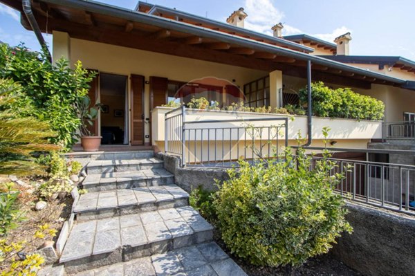 casa indipendente in vendita a Besana in Brianza