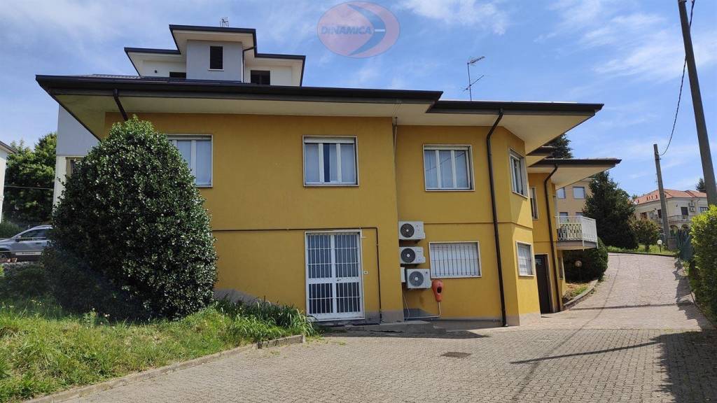 ufficio in vendita a Besana in Brianza