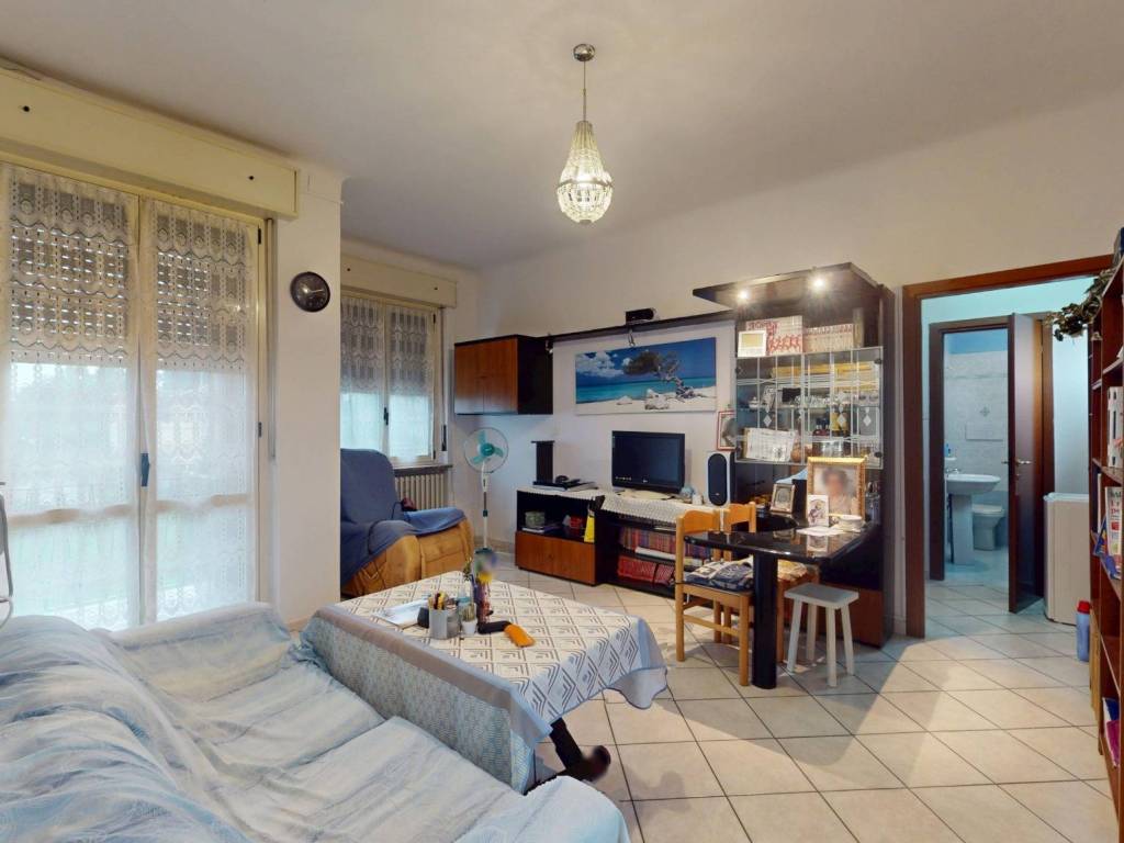 appartamento in vendita a Besana in Brianza in zona Montesiro