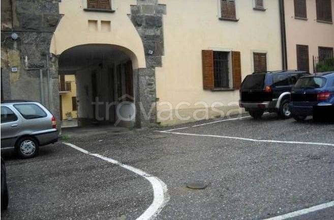 appartamento in vendita a Besana in Brianza