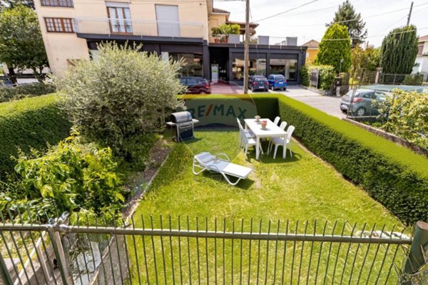 casa indipendente in vendita a Besana in Brianza