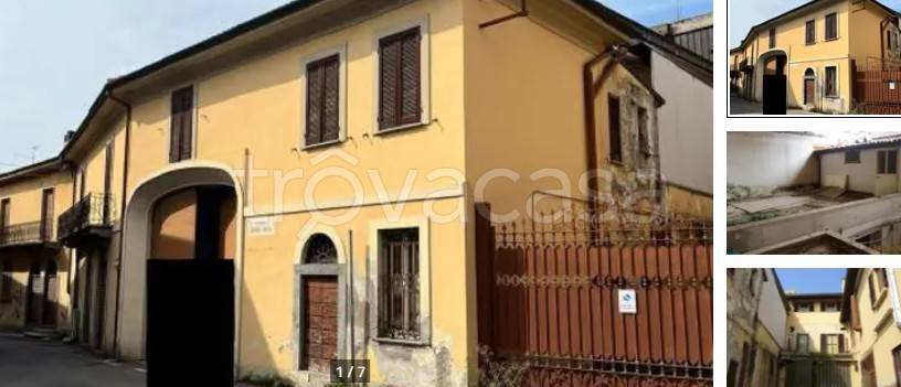 appartamento in vendita a Besana in Brianza