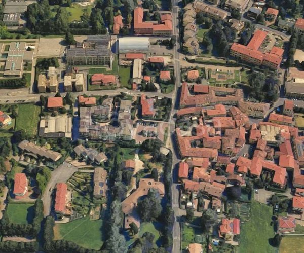 negozio in vendita a Besana in Brianza