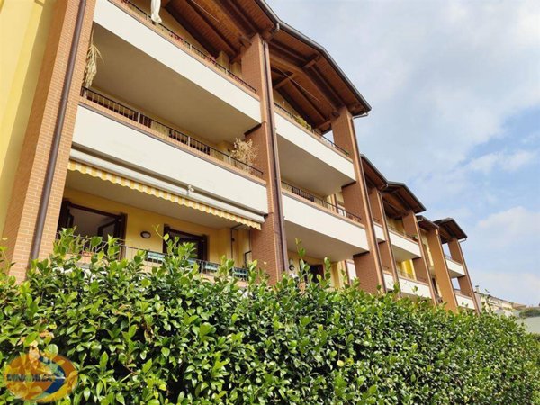 appartamento in vendita a Besana in Brianza