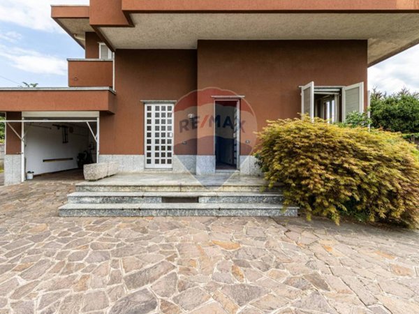 casa indipendente in vendita a Besana in Brianza