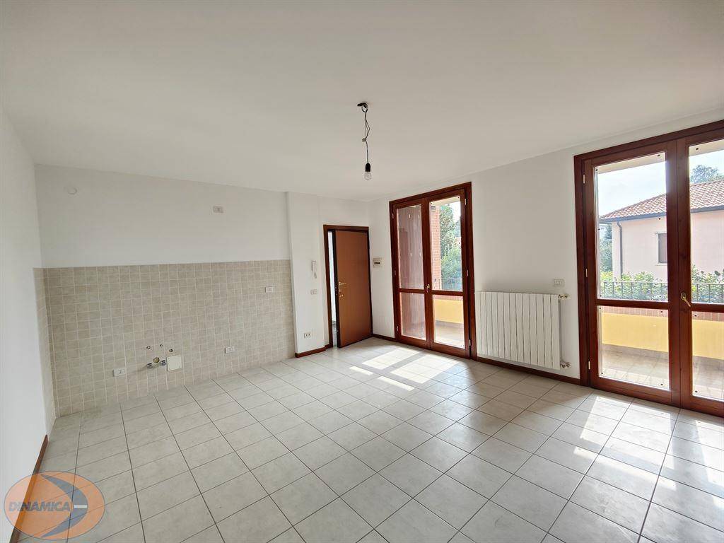 appartamento in vendita a Besana in Brianza