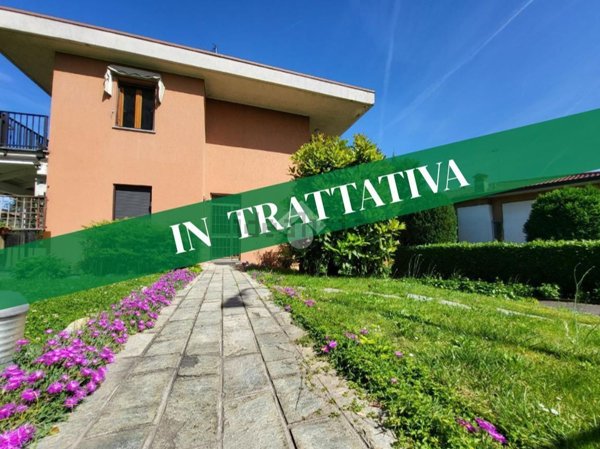 appartamento in vendita a Besana in Brianza