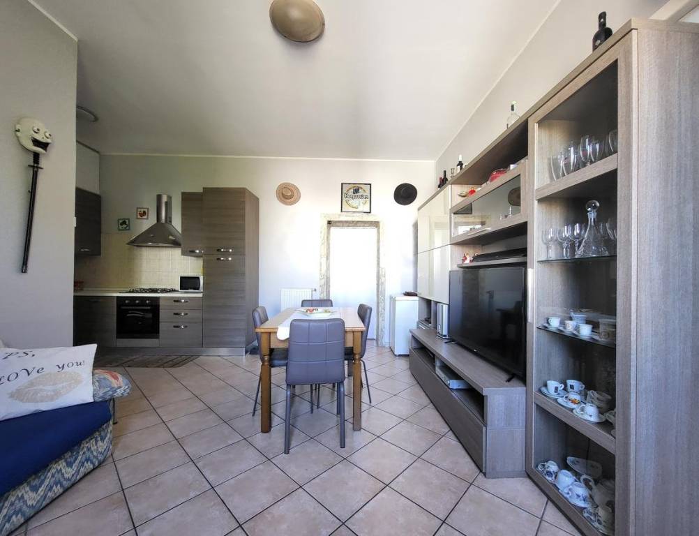 appartamento in vendita a Besana in Brianza