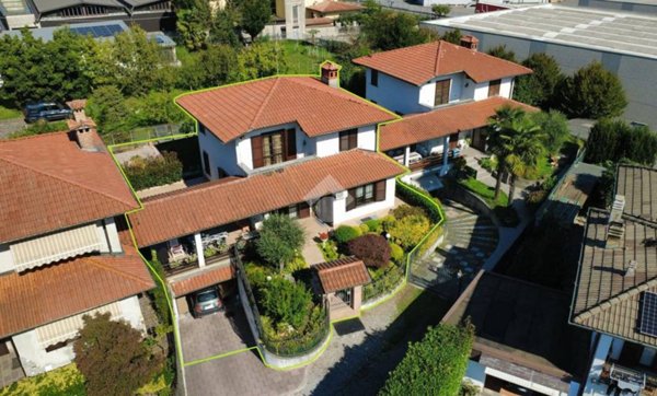 casa indipendente in vendita a Besana in Brianza