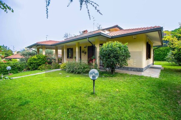 casa indipendente in vendita a Besana in Brianza
