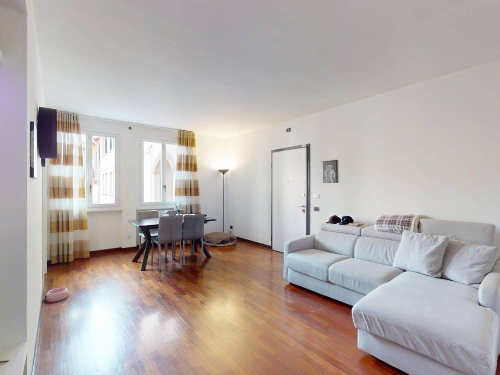 appartamento in vendita a Besana in Brianza