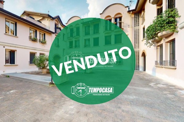 appartamento in vendita a Besana in Brianza