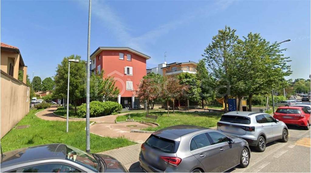 appartamento in vendita a Besana in Brianza