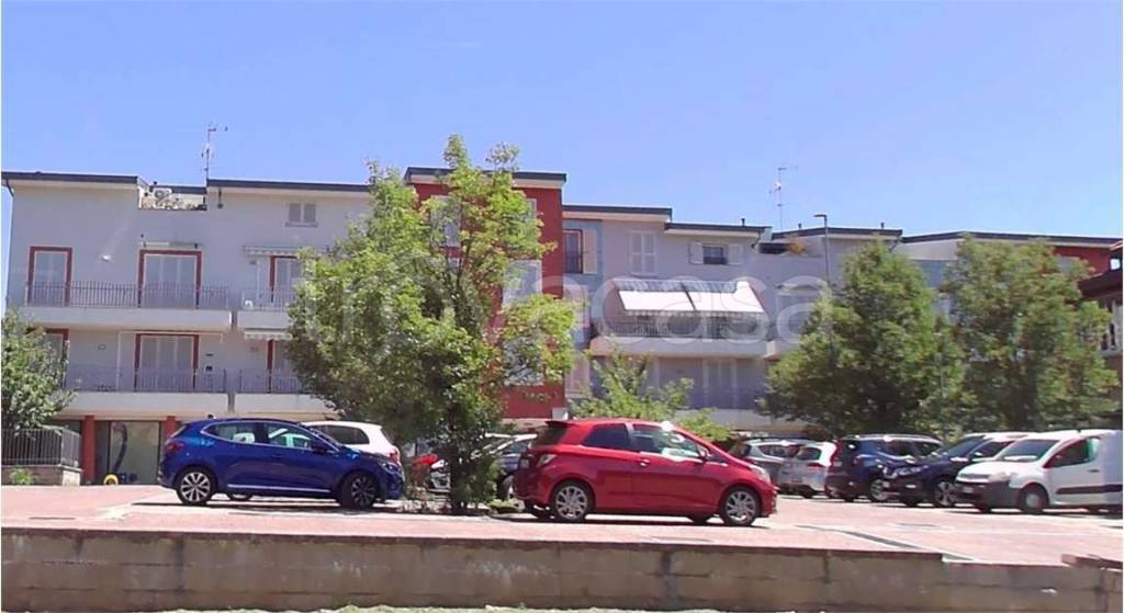 appartamento in vendita a Besana in Brianza