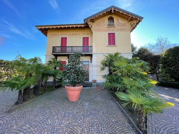 casa indipendente in vendita a Besana in Brianza