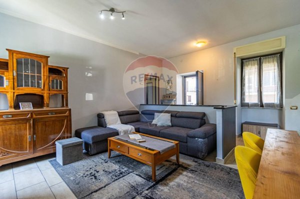 casa indipendente in vendita a Besana in Brianza