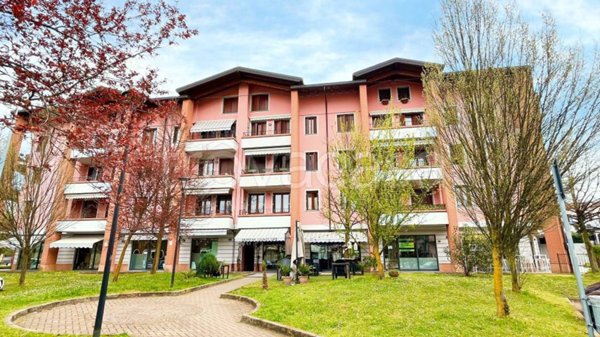 appartamento in vendita a Besana in Brianza