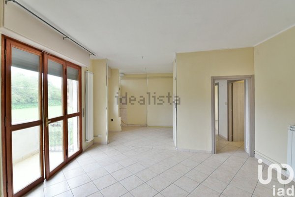 appartamento in vendita a Besana in Brianza in zona Calò