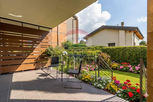 appartamento in vendita a Besana in Brianza