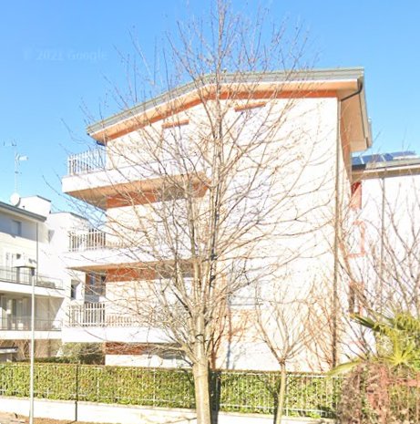 locale di sgombero in vendita a Besana in Brianza