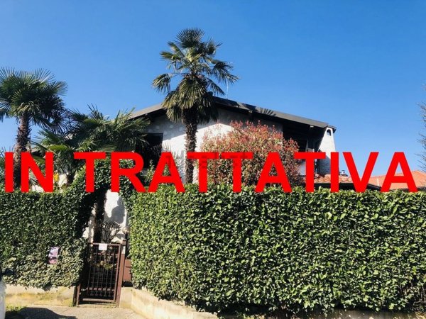 casa indipendente in vendita a Besana in Brianza