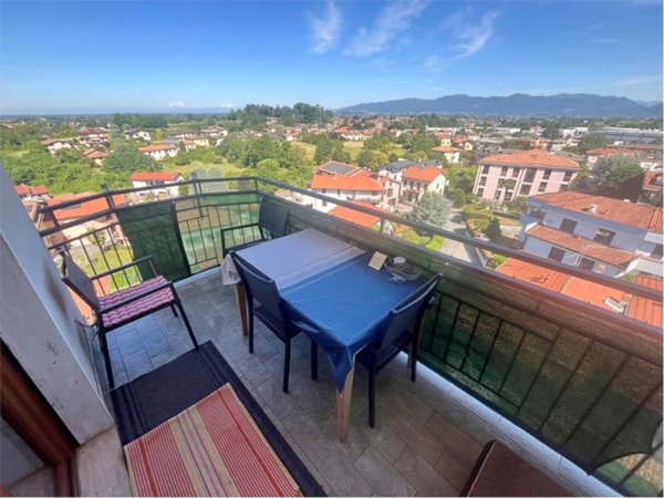 appartamento in vendita a Besana in Brianza