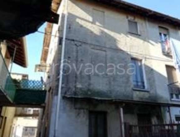 appartamento in vendita a Besana in Brianza