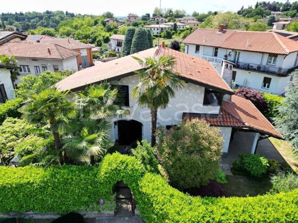casa indipendente in vendita a Besana in Brianza