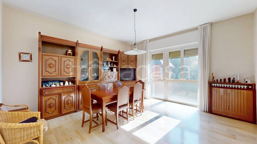 appartamento in vendita a Besana in Brianza