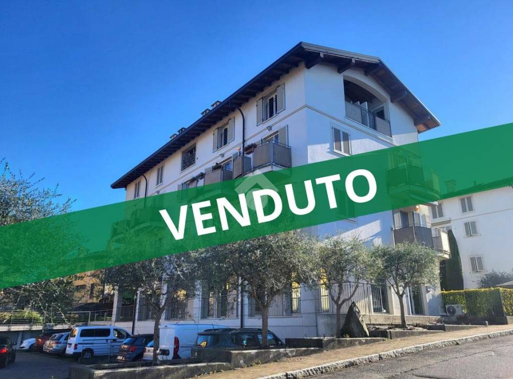 appartamento in vendita a Besana in Brianza