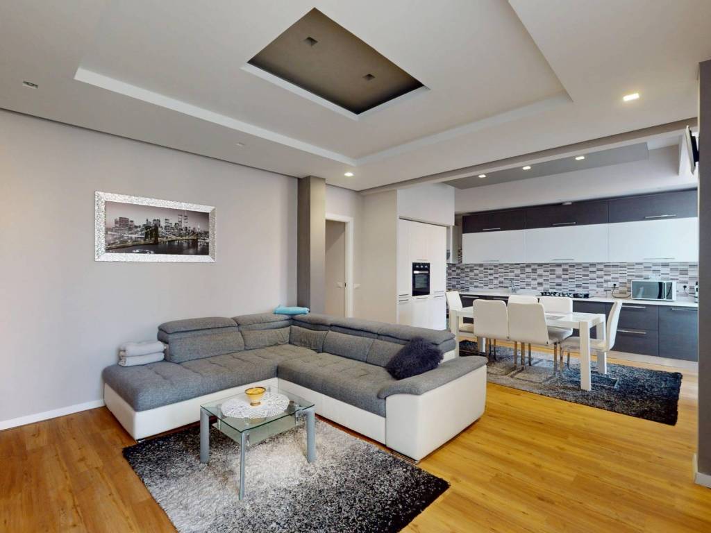 appartamento in vendita a Besana in Brianza