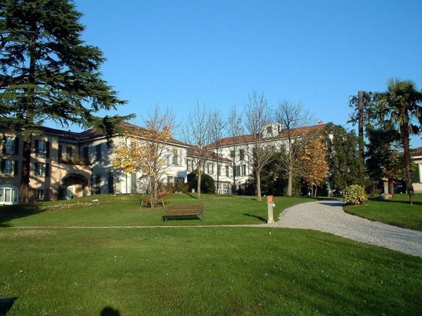 appartamento in vendita a Besana in Brianza