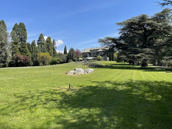 villa in vendita a Besana in Brianza