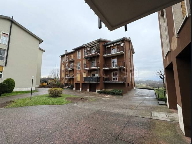 appartamento in vendita a Besana in Brianza