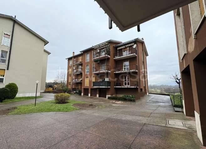 appartamento in vendita a Besana in Brianza
