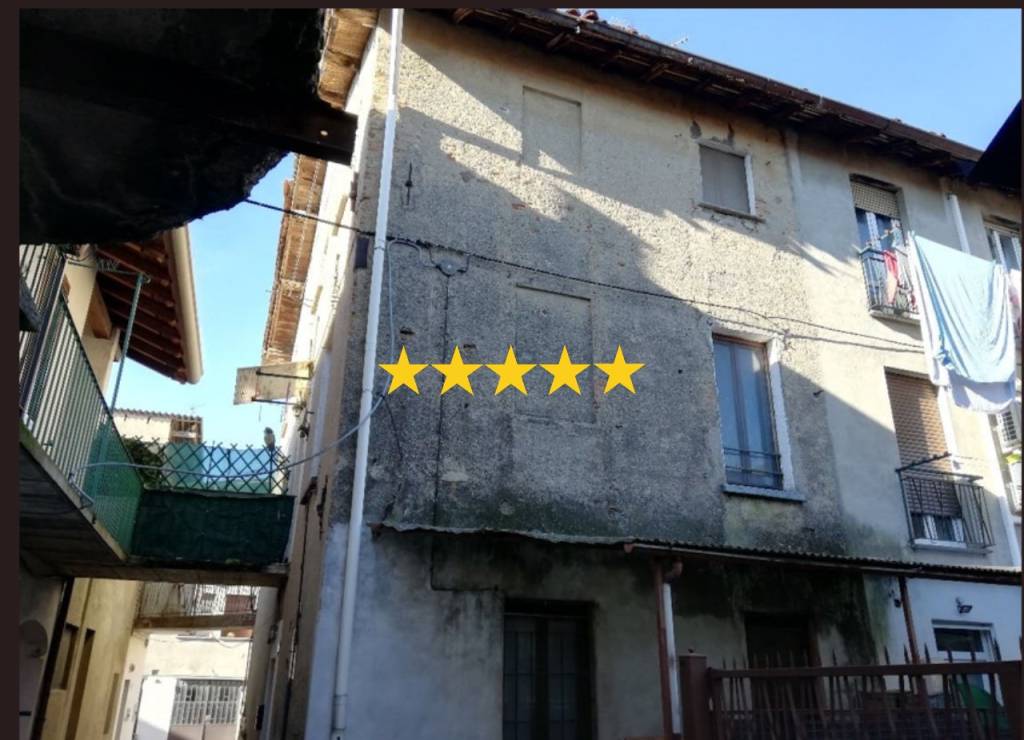 appartamento in vendita a Besana in Brianza