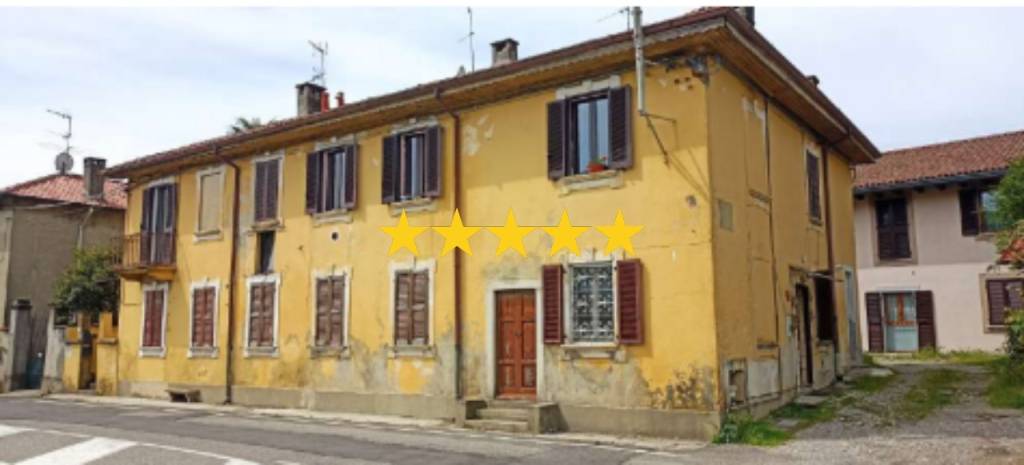 appartamento in vendita a Besana in Brianza