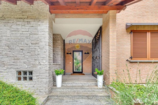 casa indipendente in vendita a Besana in Brianza