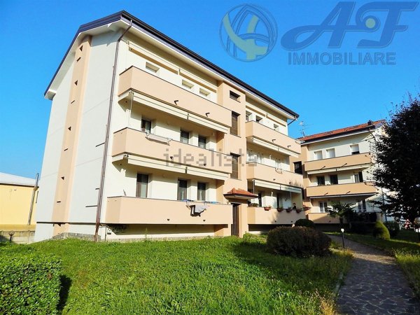 appartamento in vendita a Besana in Brianza