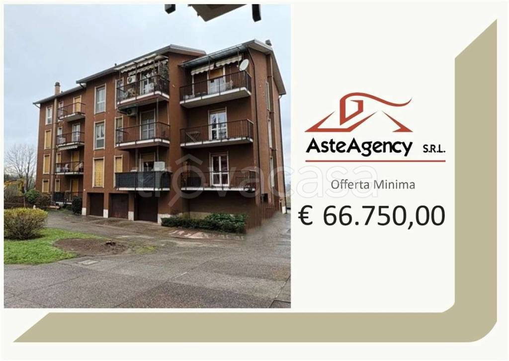 appartamento in vendita a Besana in Brianza