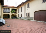 appartamento in vendita a Besana in Brianza