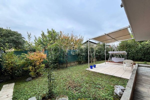 casa indipendente in vendita a Besana in Brianza