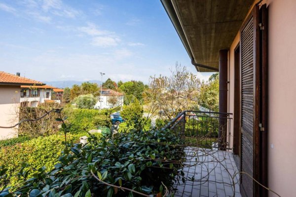 appartamento in vendita a Besana in Brianza