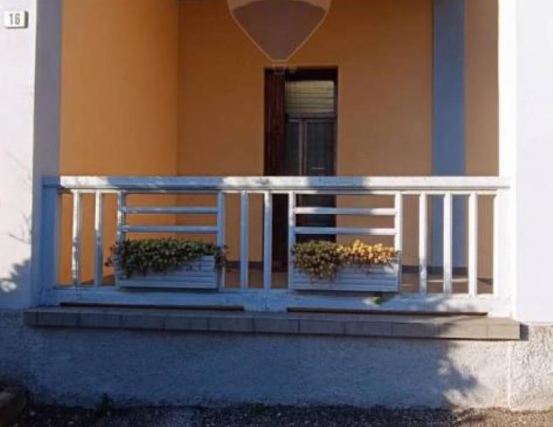 appartamento in vendita a Besana in Brianza in zona Montesiro