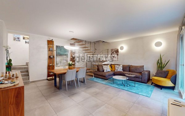 appartamento in vendita a Besana in Brianza